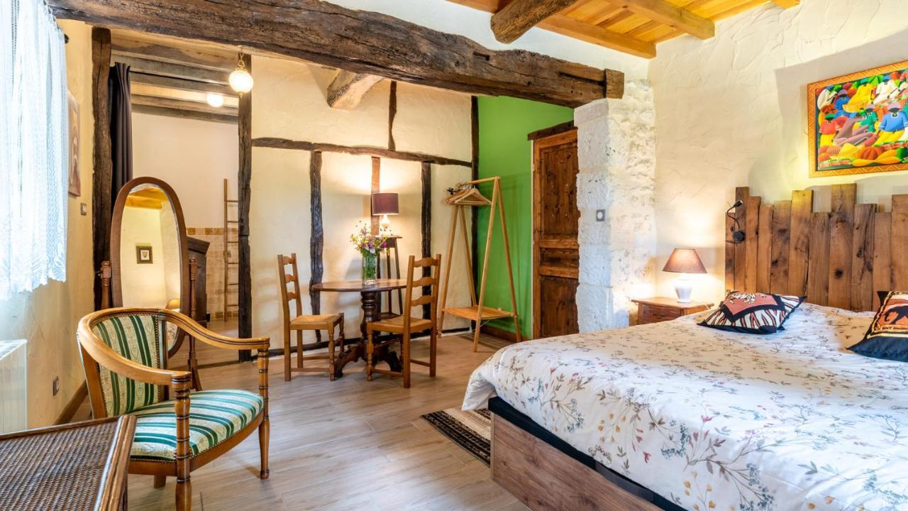 La Maison De Yuka Plieux Exteriér fotografie