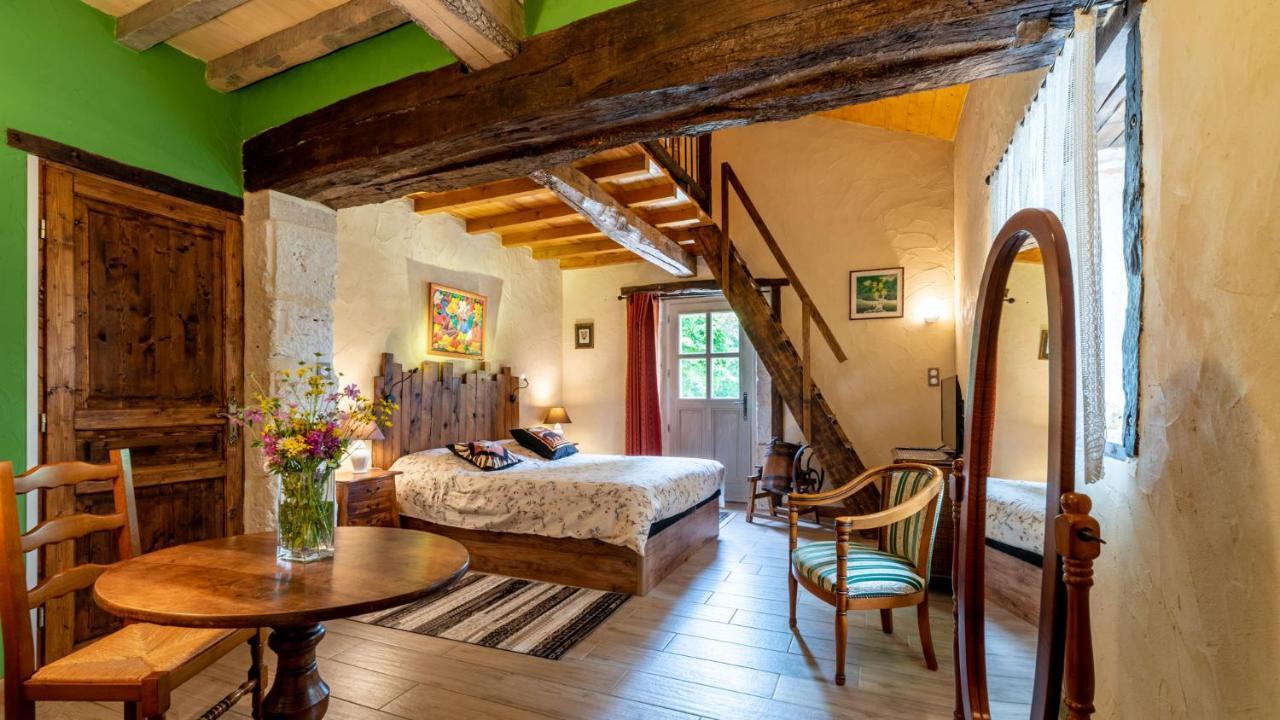 La Maison De Yuka Plieux Exteriér fotografie