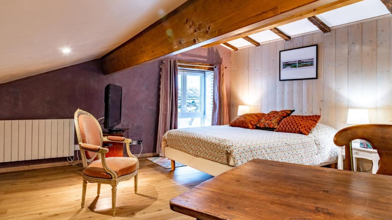 La Maison De Yuka Plieux Exteriér fotografie