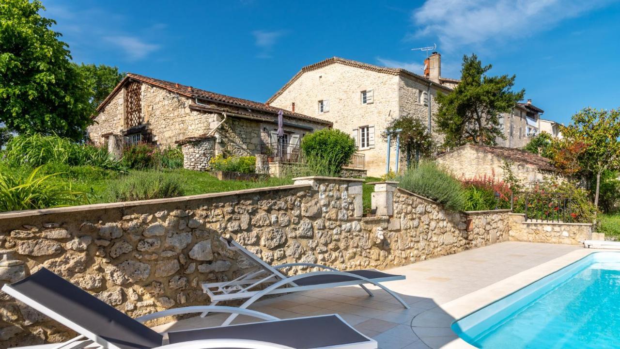 La Maison De Yuka Plieux Exteriér fotografie