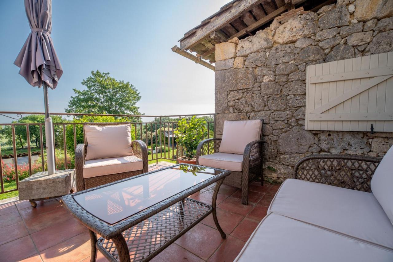 La Maison De Yuka Plieux Exteriér fotografie