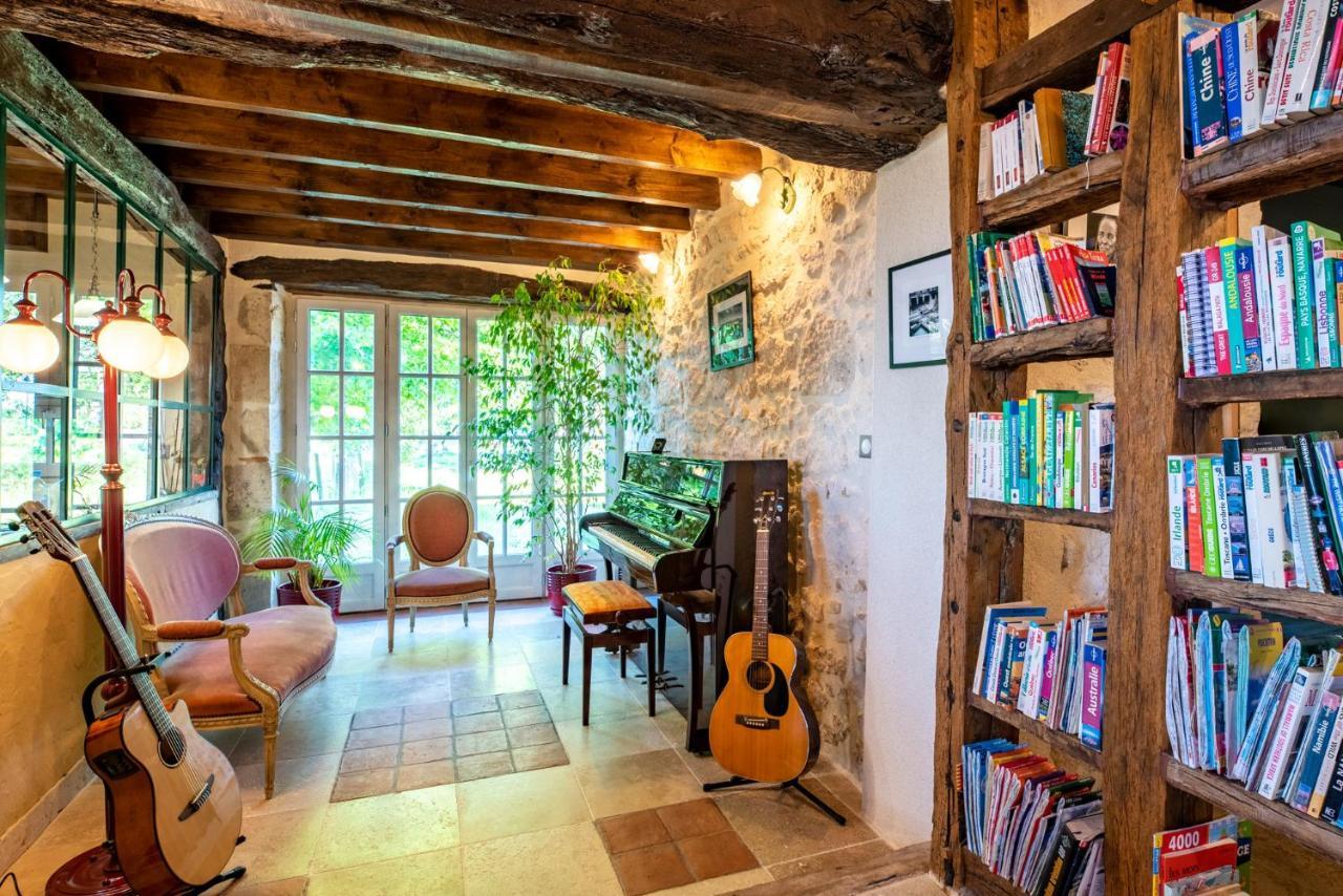 La Maison De Yuka Plieux Exteriér fotografie