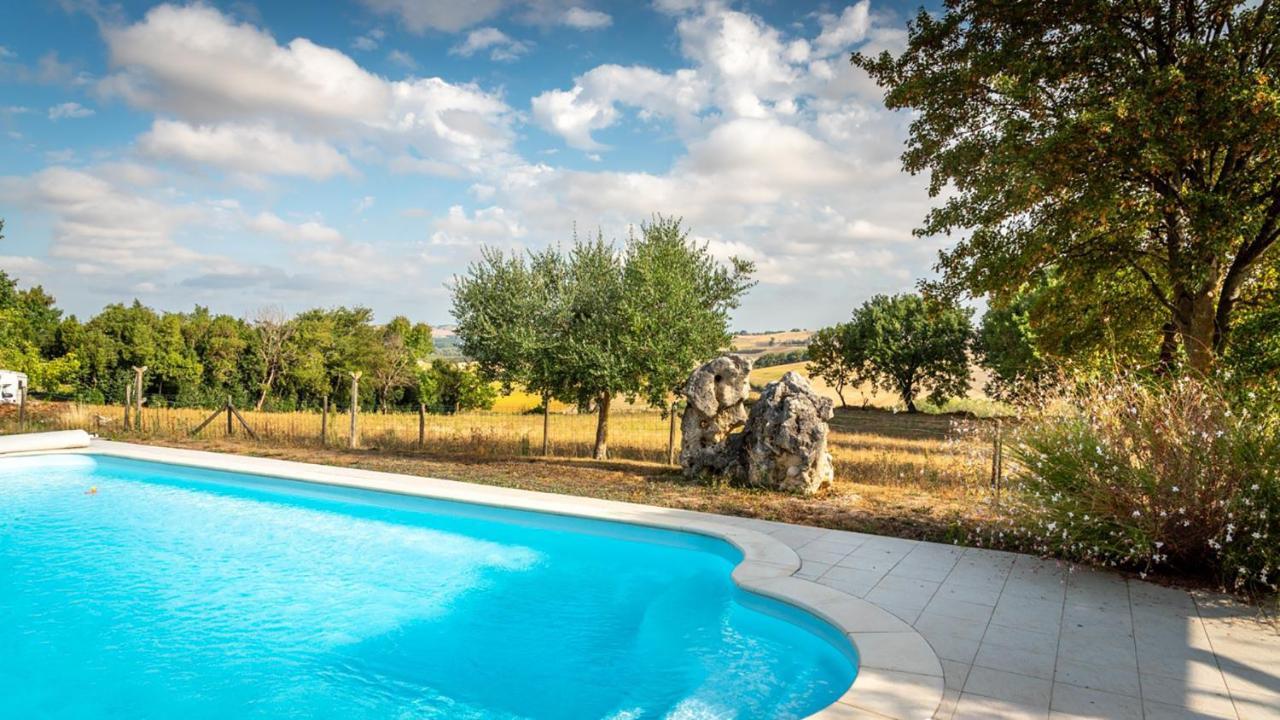 La Maison De Yuka Plieux Exteriér fotografie